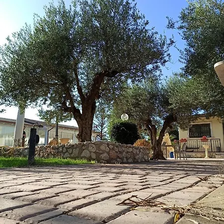 Vakantiehuis Residenza Nosy Be Palombara Sabina