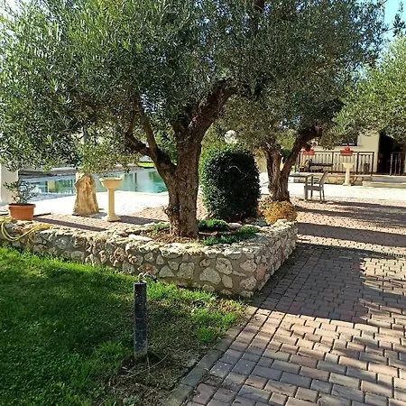 Vakantiehuis Residenza Nosy Be Palombara Sabina